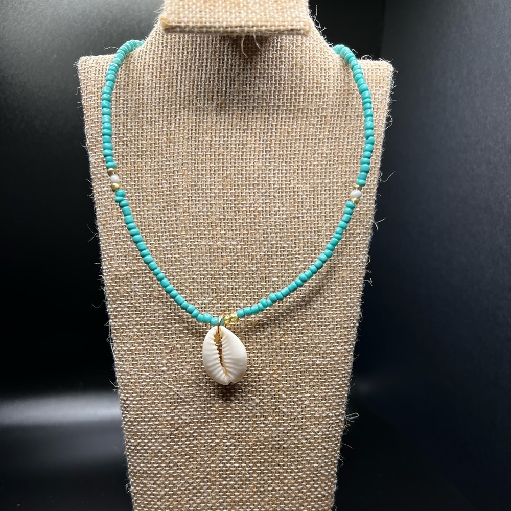 UO - Beaded Necklace